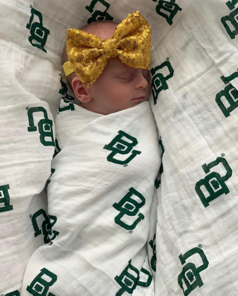 Baylor University Muslin Swaddle Blanket – Soft Breathable 47x47 Baby Blanket – Officially Licensed Baylor Bears Newborn Gift